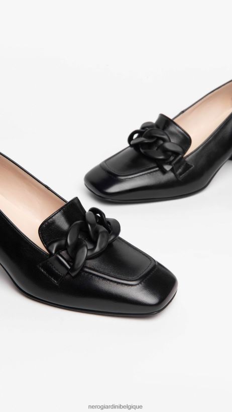 chaussure être NeroGiardini femmes art. i205650de mocassins en cuir noir F2F08N88