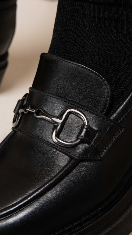 chaussure être NeroGiardini femmes art. i217715d mocassins en cuir noir F2F08N79