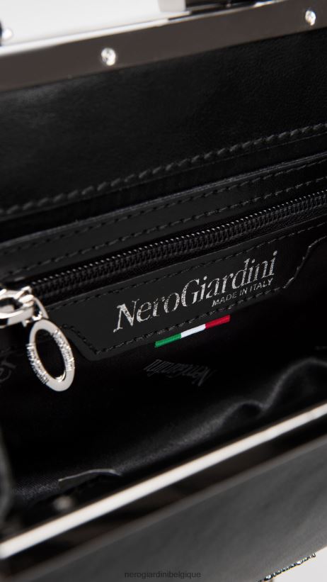 accessoire être NeroGiardini femmes art. e343006de pochette en tissu technique noir F2F08N314
