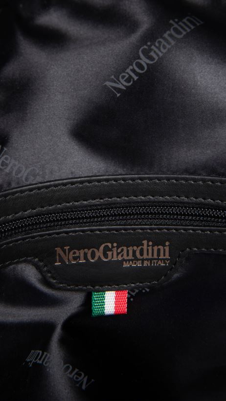 accessoire être NeroGiardini femmes art. sac à dos en cuir i343520d noir F2F08N308
