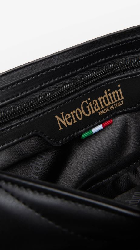 accessoire être NeroGiardini femmes art. i343590d sac bandoulière en matière technique noir F2F08N296